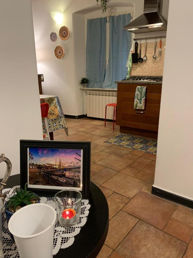 Appartamento Le Parole del Gatto Genova Esterno foto